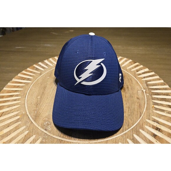 lightening Patch Hat Pro Fitted Mens Cap  S/M - Picture 1 of 10